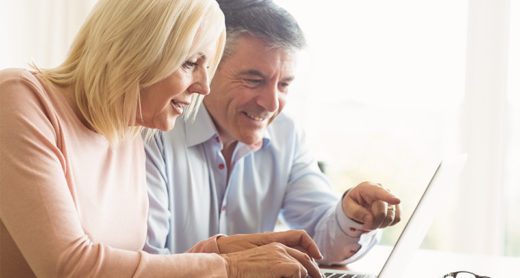 couple-making-changes-for-savings
