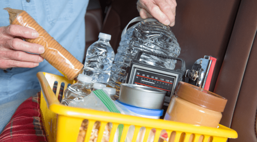 Emergency Kit with food and water